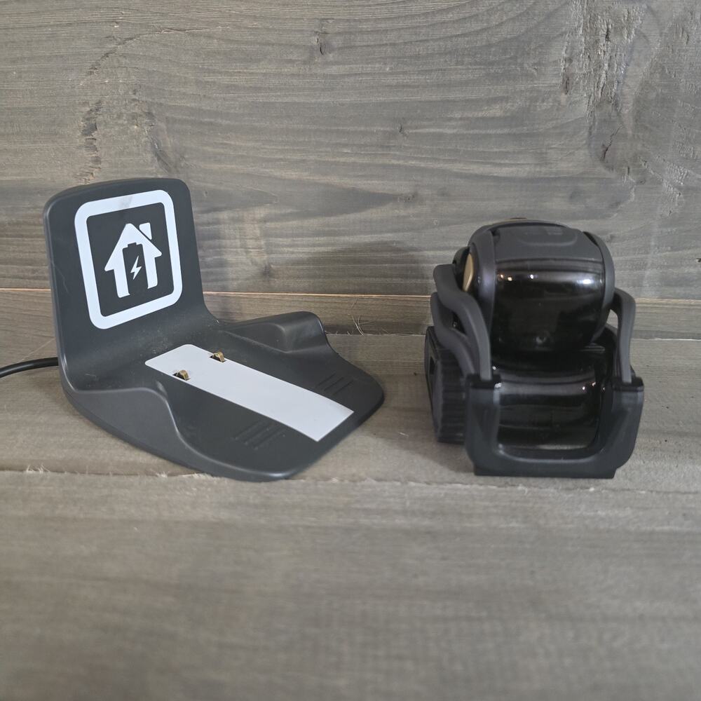 Anki Vector Robot Smart Home Black Gold Model 300-00059 Tested And Powers Up